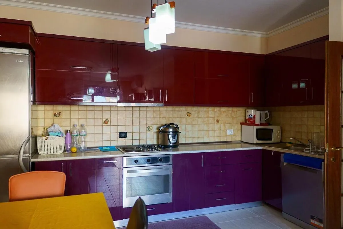Cozy Flat At Komuna E Parisit Tirana Lejlighed