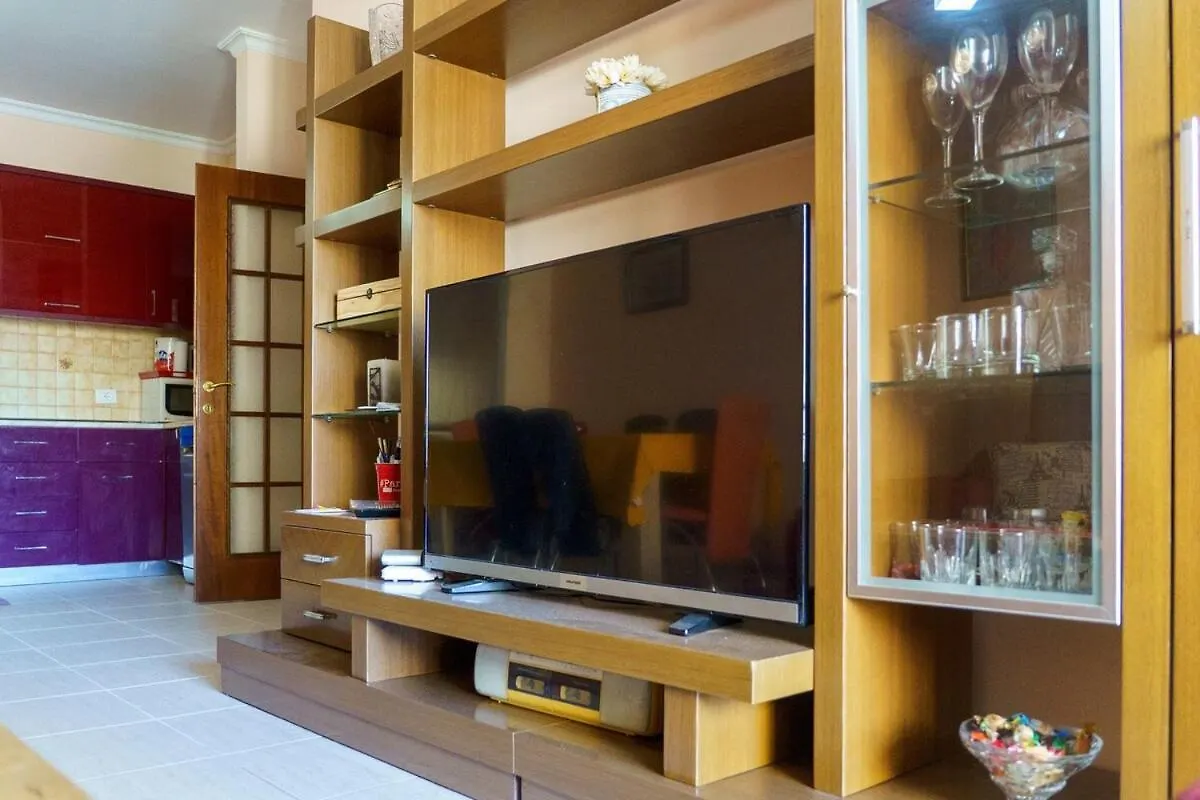 Cozy Flat At Komuna E Parisit Tirana